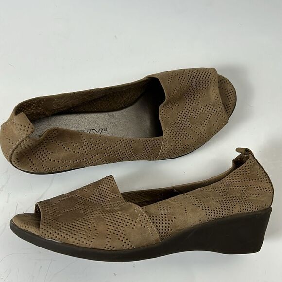 The Flexx Women's Wedge Sandal skirt heel size 8.5 peep toe - Picture 6 of 8